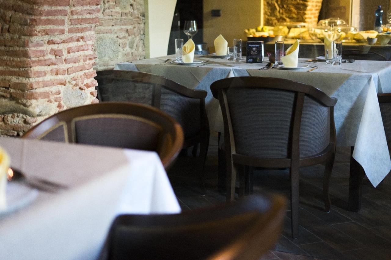 Bed & Breakfast Le Corti - Dimora Storica 3*